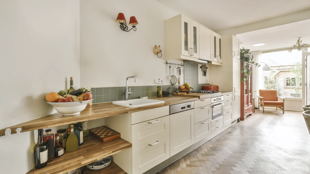 Qué Necesitas para Equipar tu Cocina Cuando Compras Casa Nueva