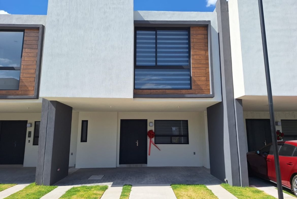 Casa Renta Toluca Aeropuerto 01